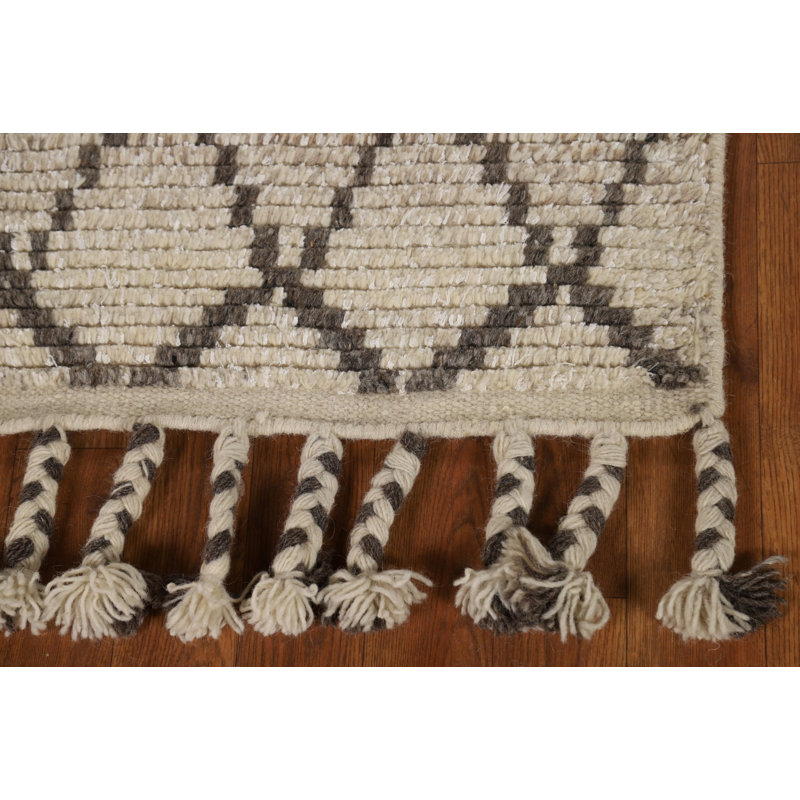 Geometric Wool Moroccan Oriental Rug 2x3