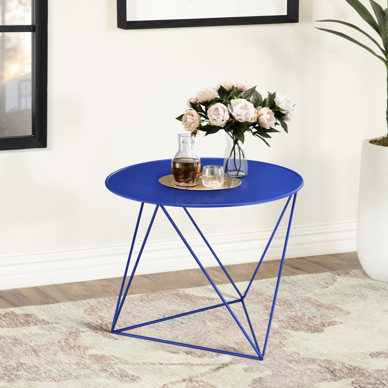 Table moderne moderne en métal bleu avec base géométrique, table d'appoint compacte et tendance, convenant à de multiples utilisations