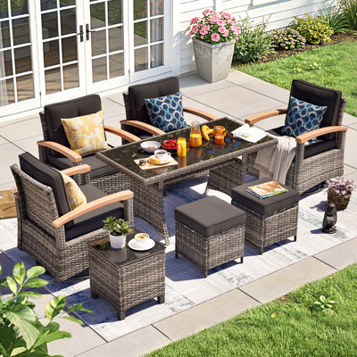 Ensemble de 8 meubles de patio, ensemble de conversation en rotin avec 2 accoudoirs pivotants en bois, 2 chaises simples fixes, 2 repose-pieds et table de salle à manger
