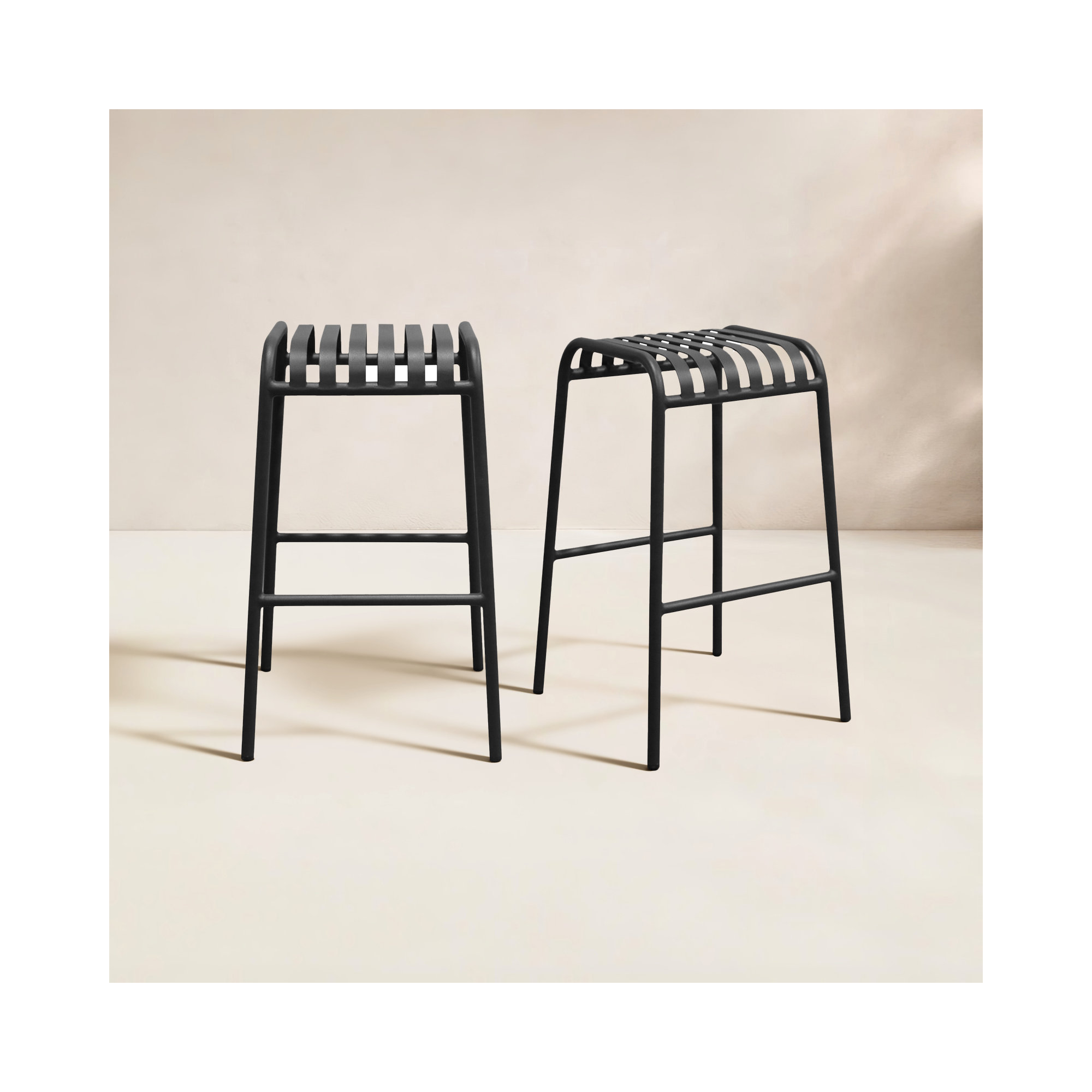 Abra 29.7'' Backless Outdoor Bar Stool, Black