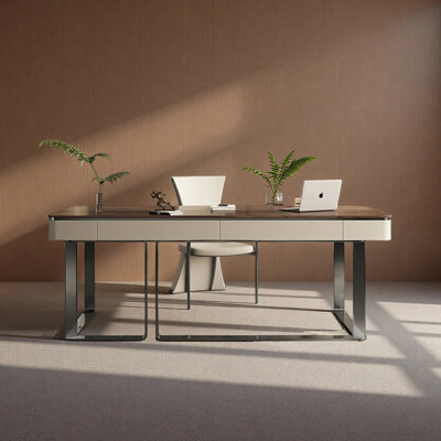 Simple and elegant office desk