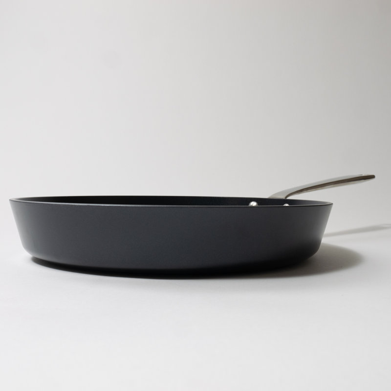 Alva Maestro 8" Black Aluminum Nonstick Frying Pan Skillet