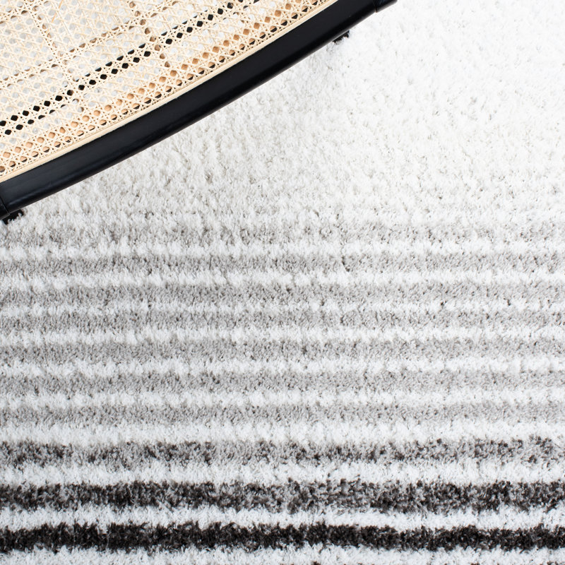 Tapis à poils longs Berber Performance, Carré 7 pi