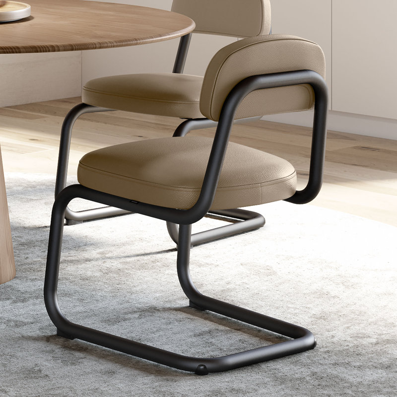 Chaise rembourrée Amisco Flynn, Brun taupe / noir