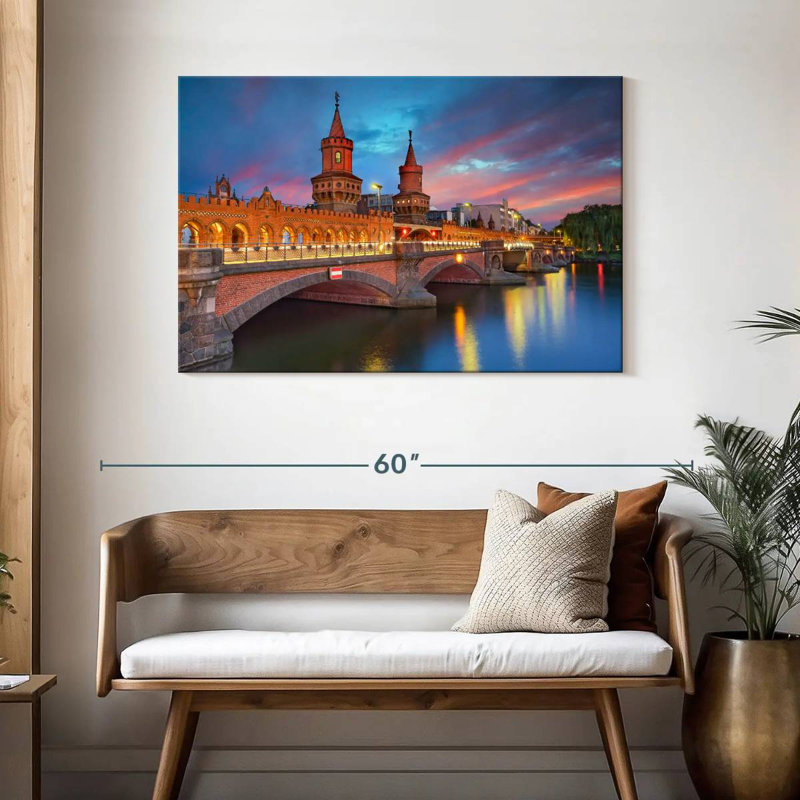 Pont Sireci Oberbaum, Berlin, H 30 po x l 45 po