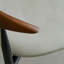 Ensemble de table à manger confortable en bois massif-107199153