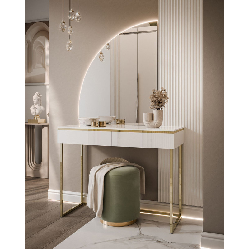 Dressing Table with Mirror