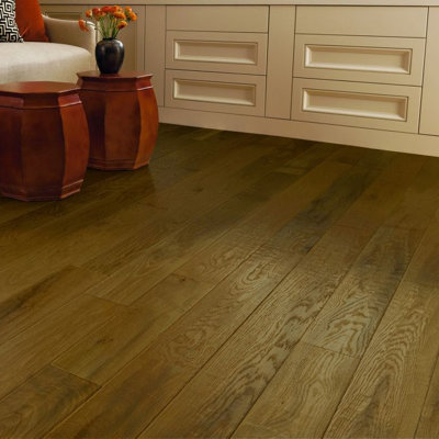 American Scrape Oak 3/4" Thick x 5" Width x Varying Length Solid Hardwood Flooring