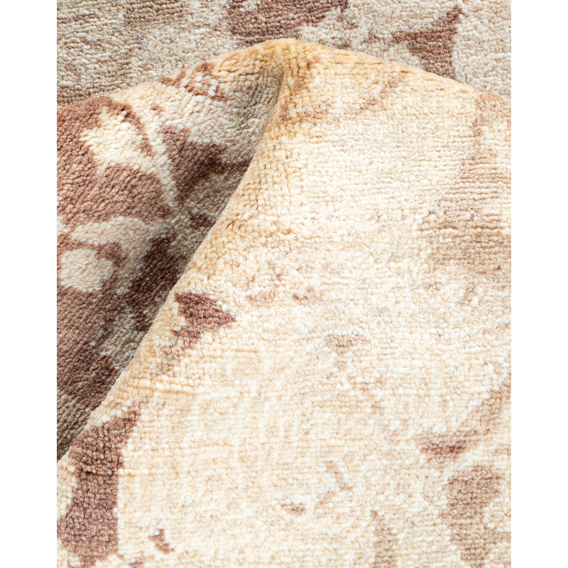 Classic One-of-a-Kind 3'2" x 5'1" Hand Knotted Area Rug