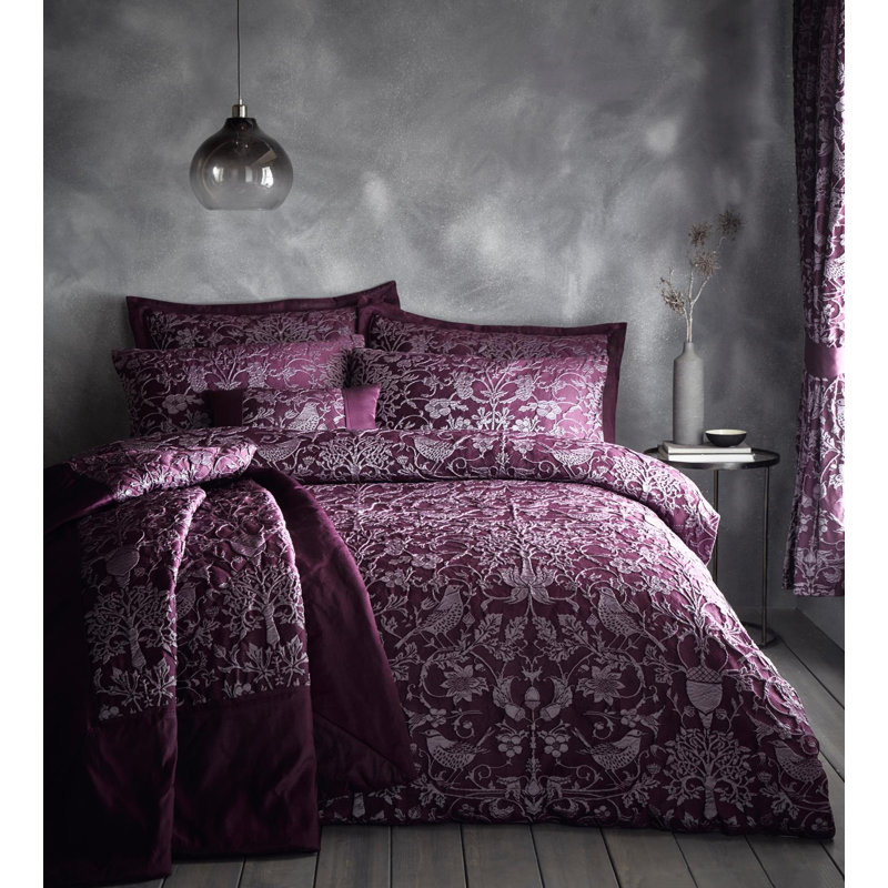 Goguen Floral Blanket, Plum