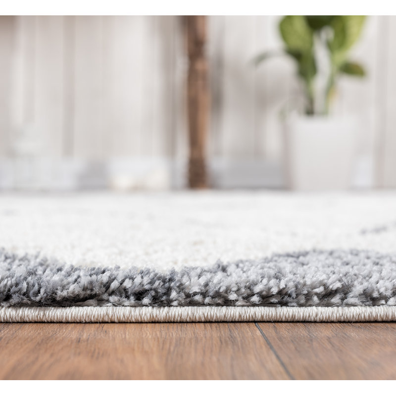 Geometric Indoor Rug, 5'3" x 7'6"