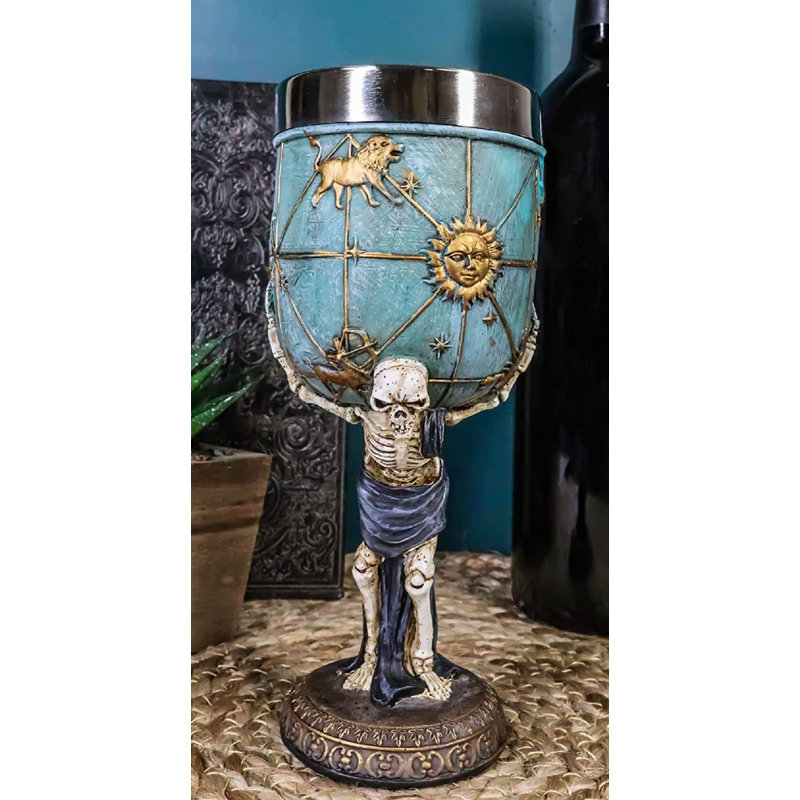 Verre à pied squelette