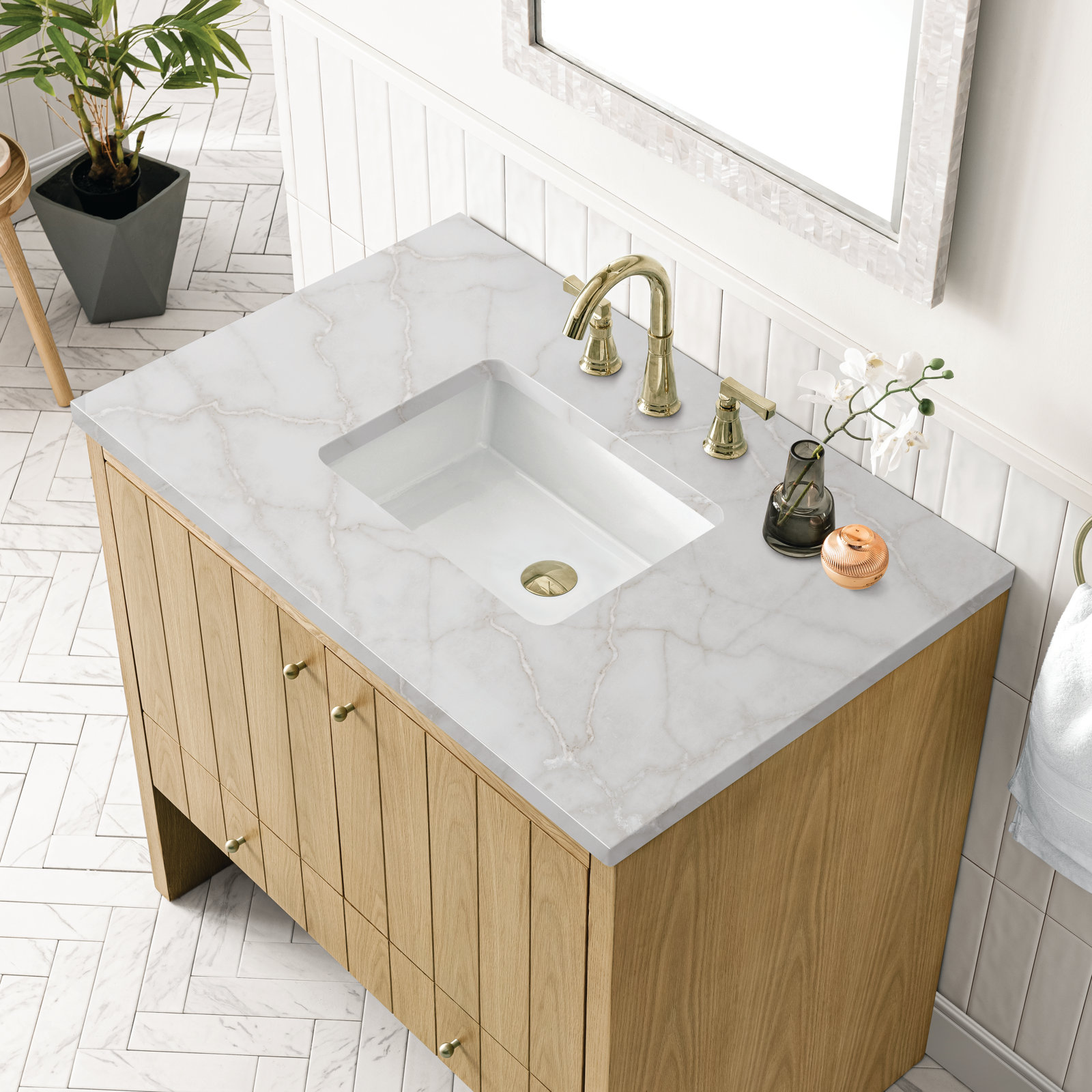 Hudson 36'' Single Bathroom Vanity, Victorian Silver, 8" Widespread, Light Natural Oak