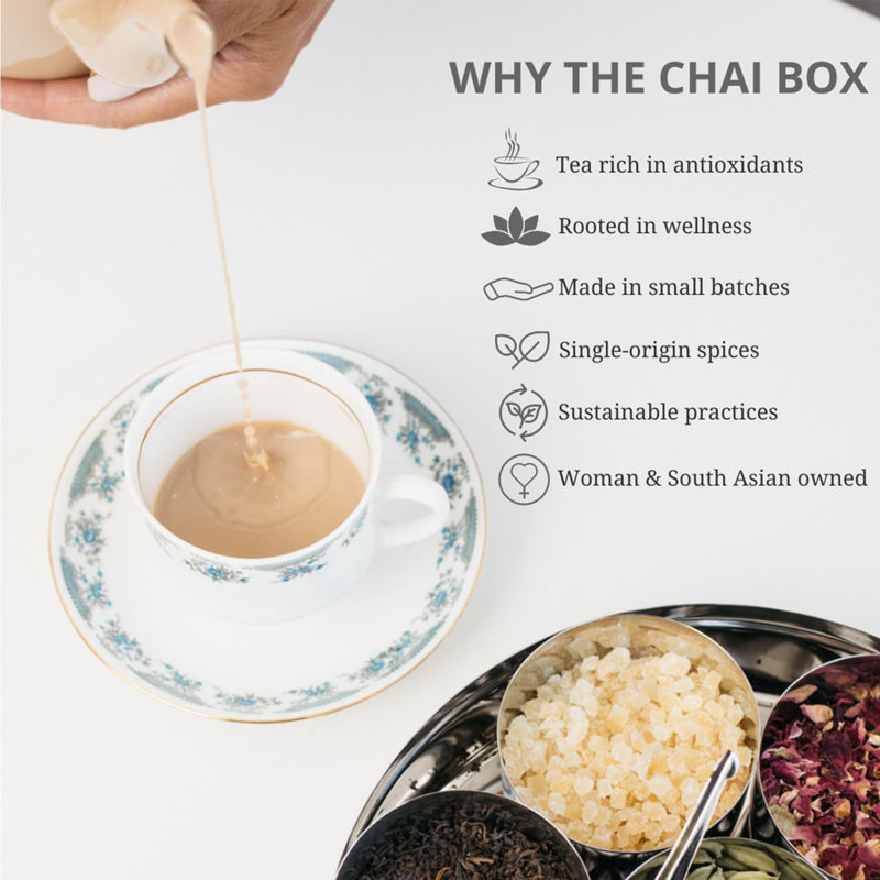 La boîte à Chai: ensemble-cadeau Chai + Biscuits - ensemble de 4 boîtes, concentré de thé Masala Chai 16 oz, (2) thés à feuilles mobiles Chai 2,5 oz, biscuits Bourbon chocolat