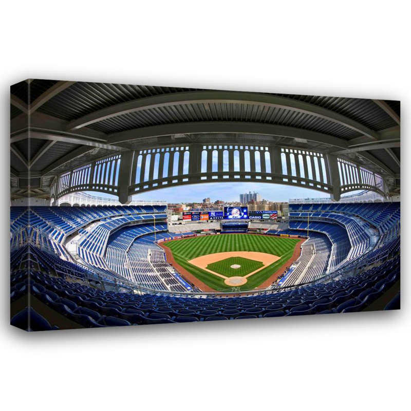 Yankee Stadium, H 16 po x l 24 po