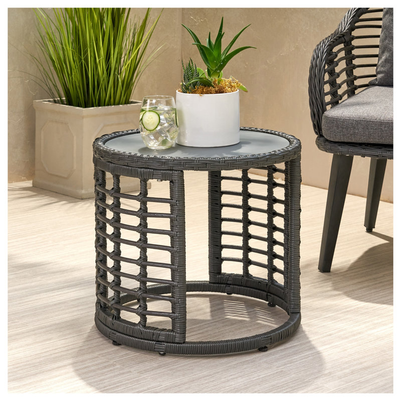 Table d'appoint ronde d'extérieur 18,25 po Tatiana