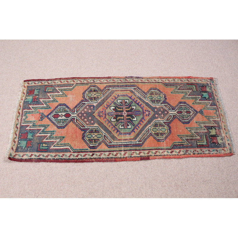 Tapis turc rétro tissé à la main à motif géométrique orange et vert audacieux, parfait pour un décor unique