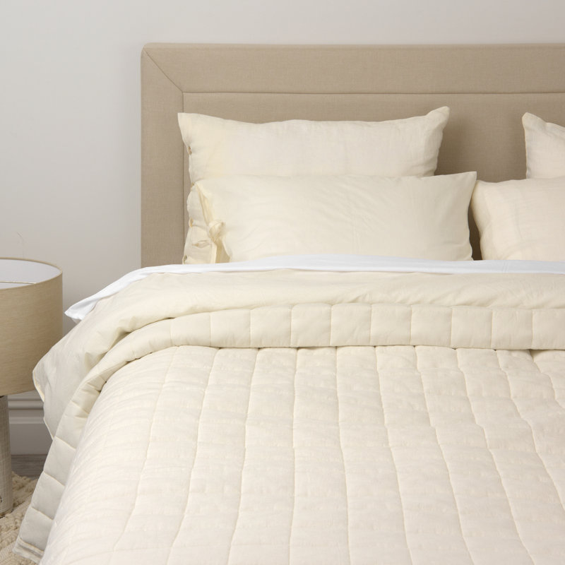 Hatley Quilt, Ivory, Twin Quilt