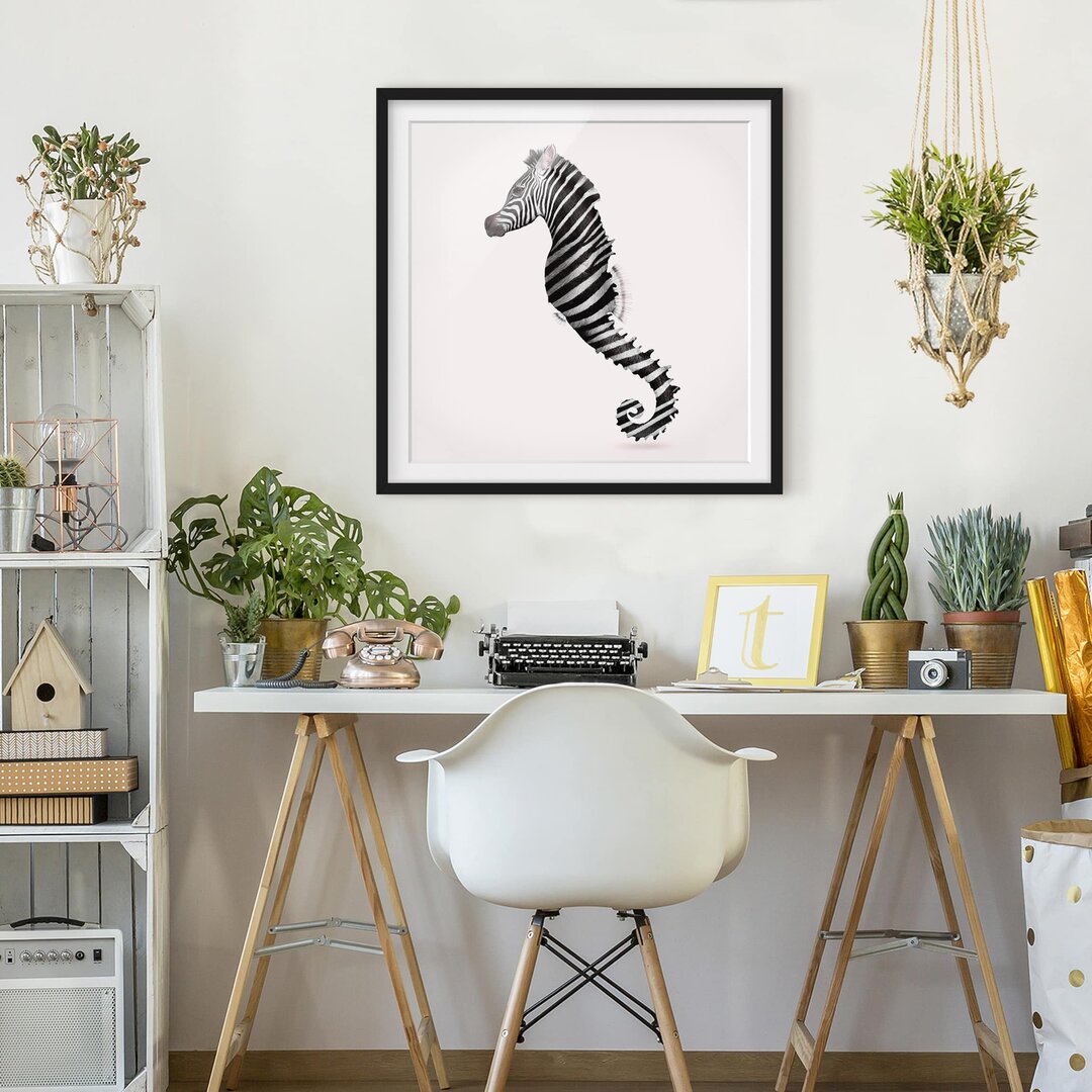 Picture With Frame - Jonas Loose - Seahorse With Zebra Stripe - Square 1:1 - B