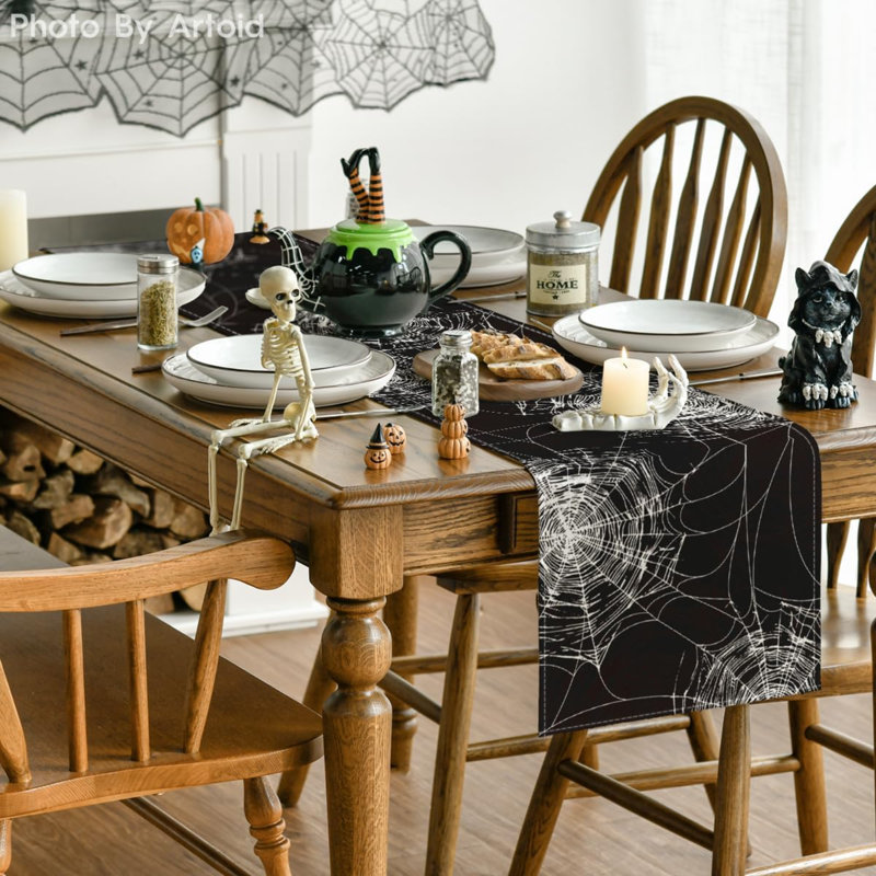 Chemin de table Joynul