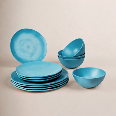 Marnie Wheat Straw Dinnerware Set