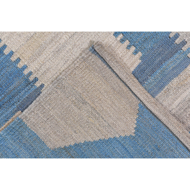 84732 Kilim