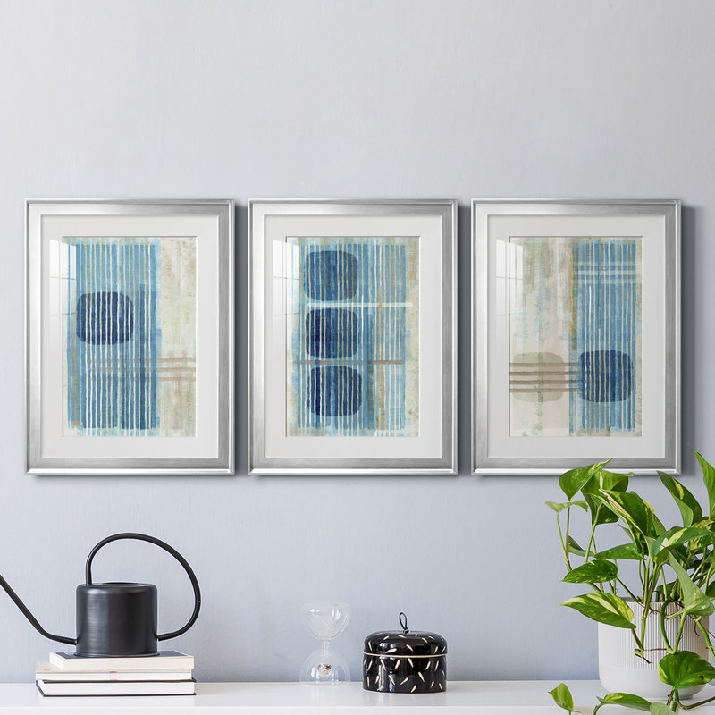 Blue Blue Horizon I - Ensemble de 3 cadres photo, H 36,5 po x l 79,5 po x P 1 po, Cadre argenté
