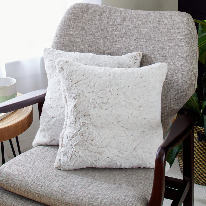 Coussin Stockard, 8 po x 8 po, Peyote Sutherland