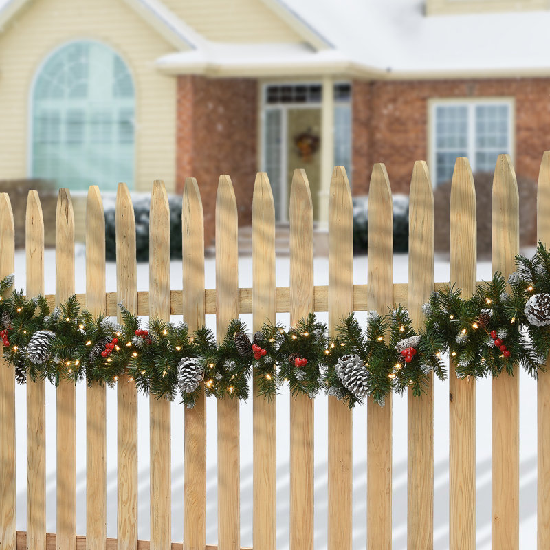 9-Foot Green Artificial Garland with Pine Cones and Red Berries