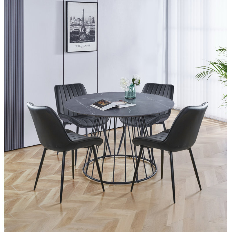 Mose 4 - Person Dining Set