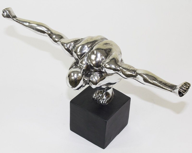Friedhelm Figurines & Sculptures