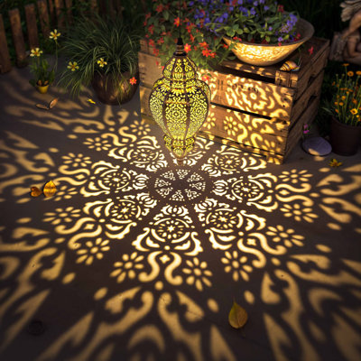1 Pack Hanging Solar Lights Outdoor Garden Decor Solar Lantern Waterproof Plastic Moroccan Outdoor Decorations for Patio