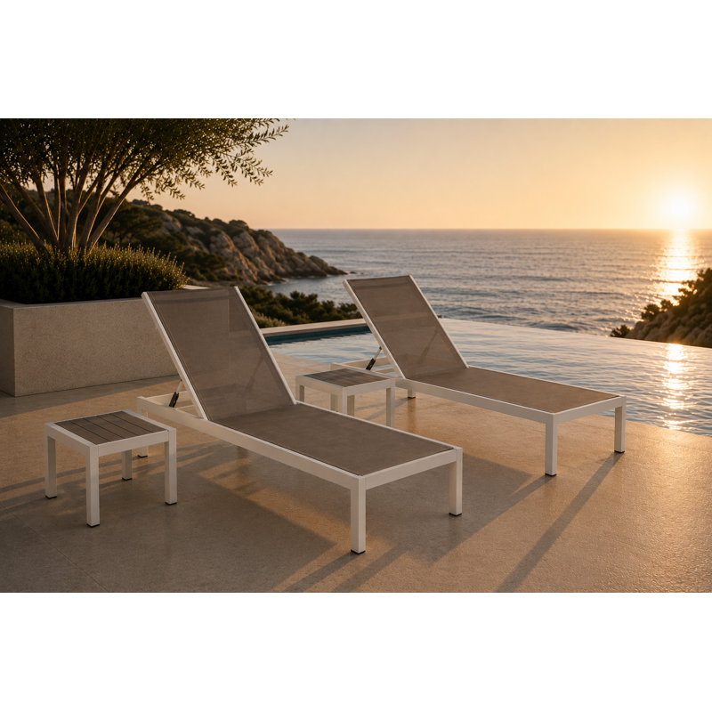 Chaise longue de patio inclinable en aluminium 76 po Aynura, Gris, Blanc