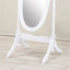 Miroir traditionnel-135364692