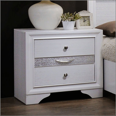 Table de chevet contemporaine avec tiroir caché et boutons en nickel, parfaite pour les chambres à coucher modernes et le rangement.