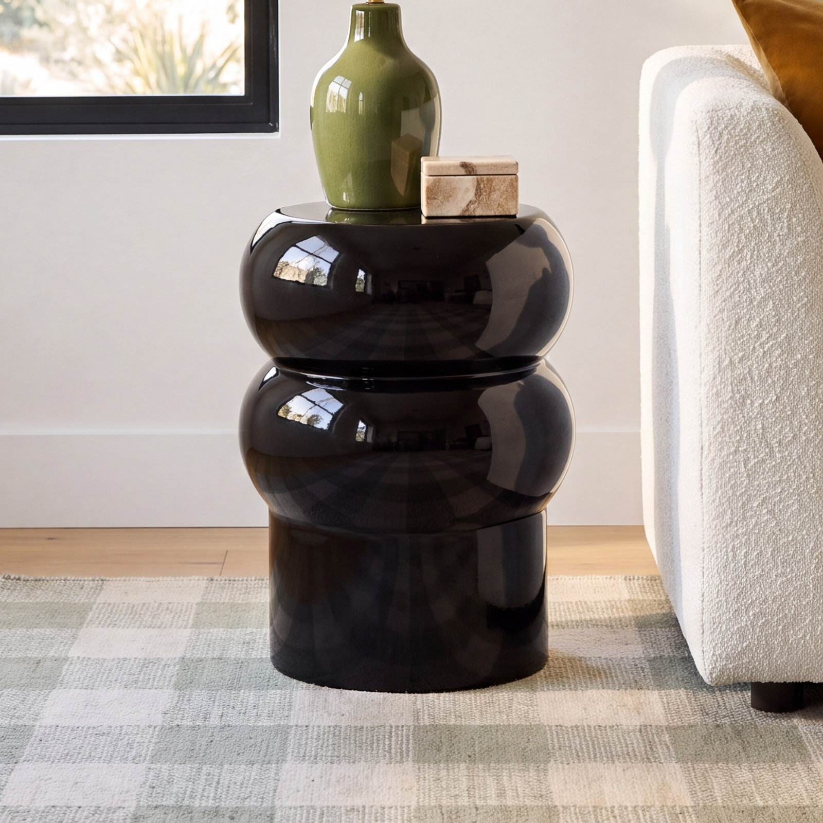 13" End Table, Black