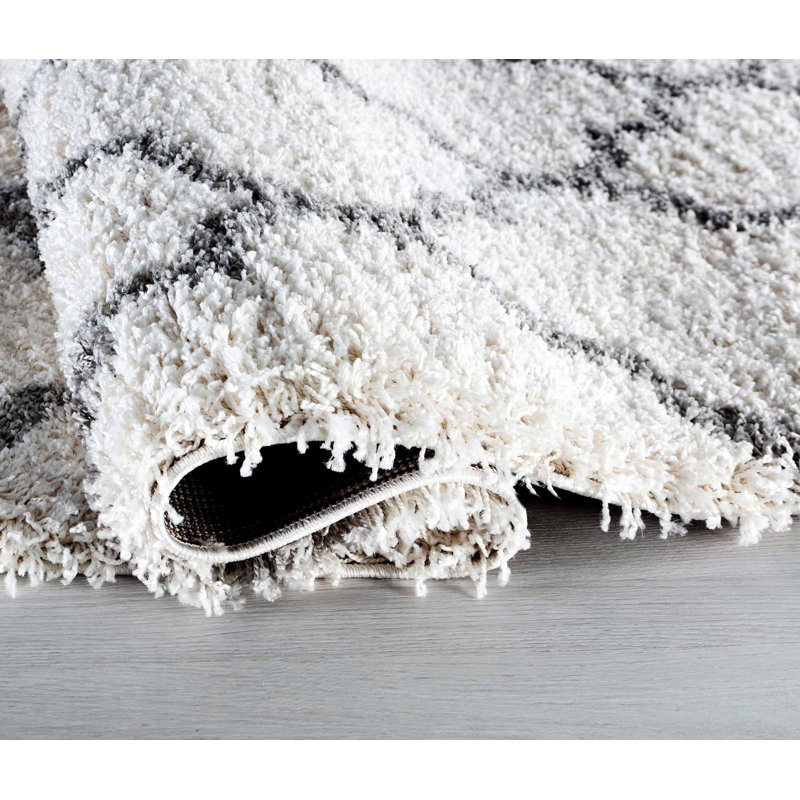 Babsy Geometric Shag Area Rug, Rectangle 160 x 230cm