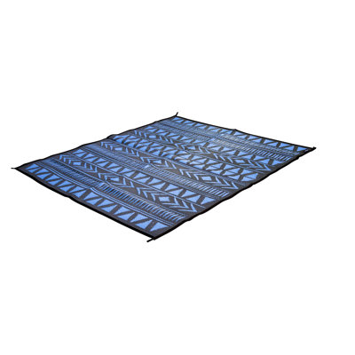 Chill Extra Large Picnic Blanket