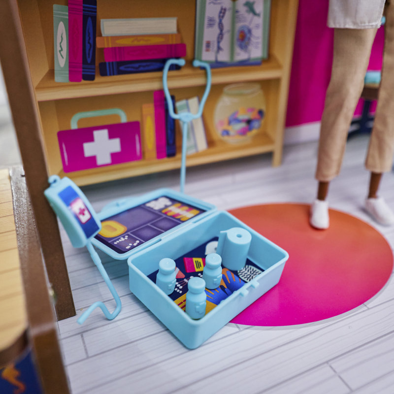 2-in-1 Beach & Rescue Center Dollhouse