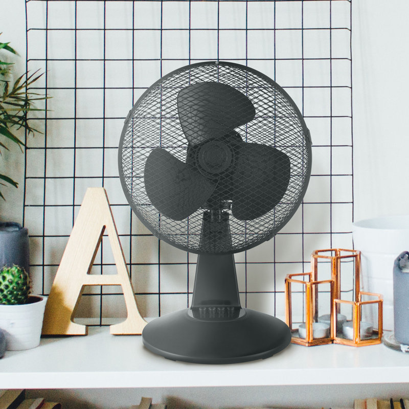 Igenix 12 Inch Desk Fan White, Black
