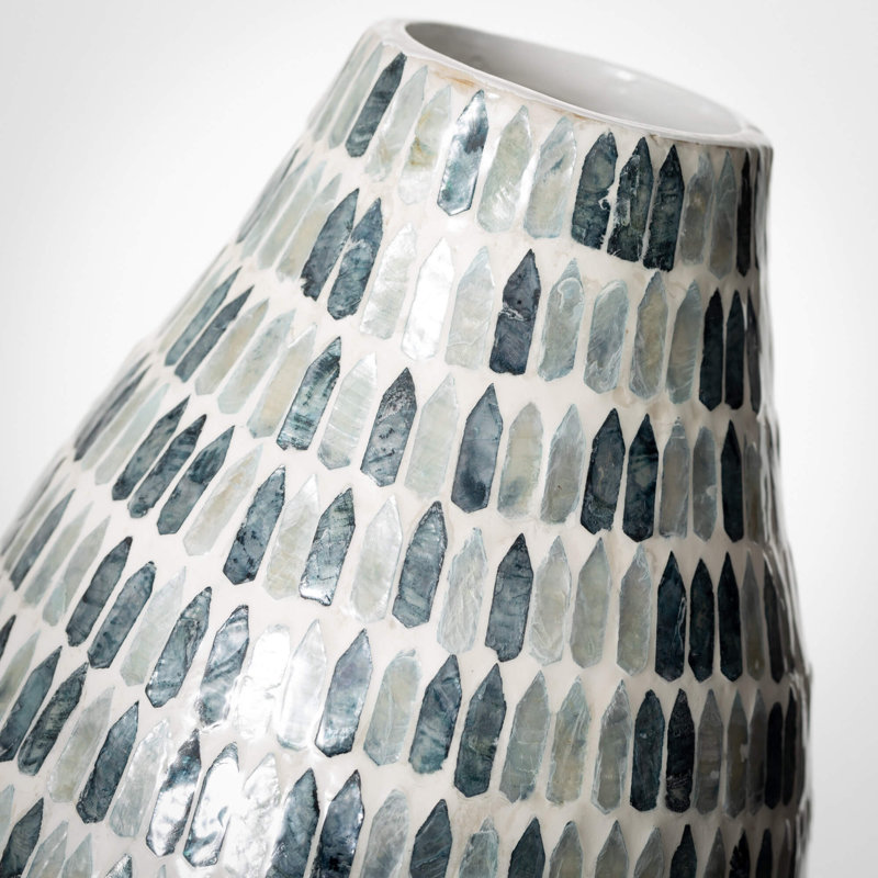 Grand vase en bambou bleu Capiz H 18 po