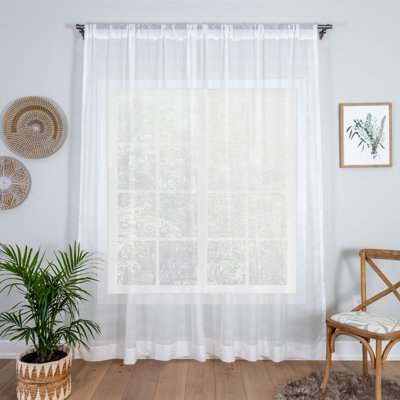 Panneau de rideau simple diaphane avec passe-tringle