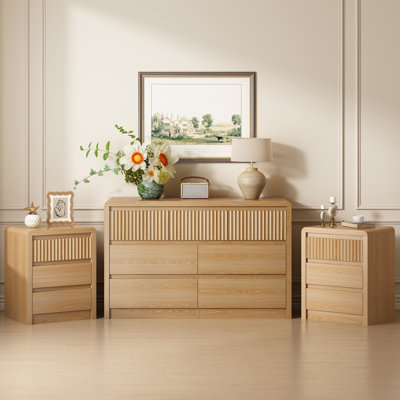 Kizzy 3 Pieces Wooden Bedroom Furniture Set With 7-drawer Dresser & 2 X 3-drawer Nightstands, Fluted Panel Storage Bedroom Set, Hidden Pull Handles And Waterproof Surface