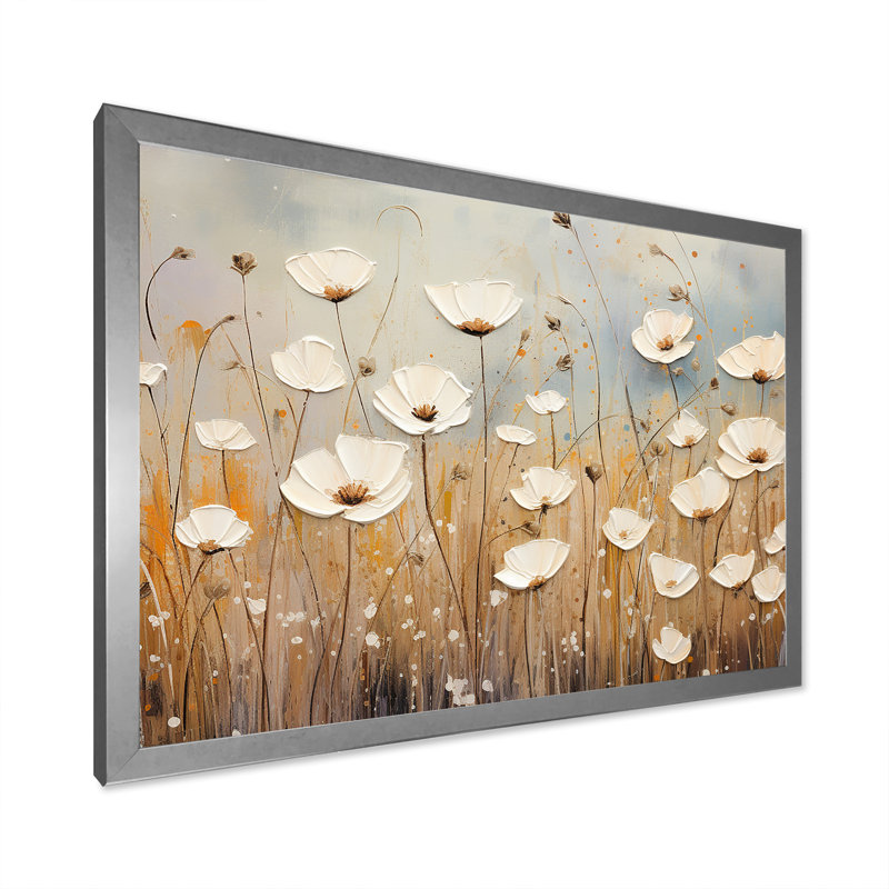Beige fleurs de jardin murmures III, Cadre simple argenté, H 34 po x l 44 po x P 1,5 po