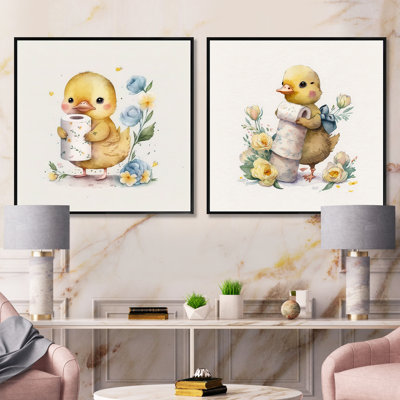 Poussin avec rouleau de papier hygiénique et fleurs - ensemble de 2 carrés de salle de bain