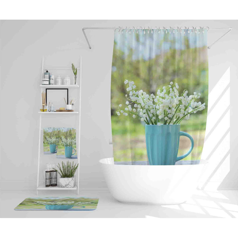 Nekiyah Polyester Shower Curtain Set