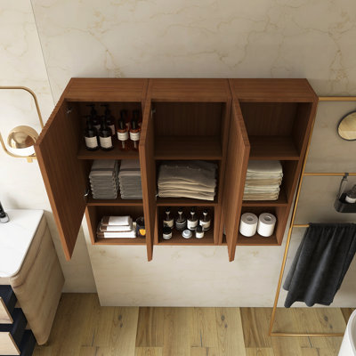 Armoire de salle de bain murale à rayures, avec portes, tablette et compartiment de rangement ouvert, couleur chêne brun