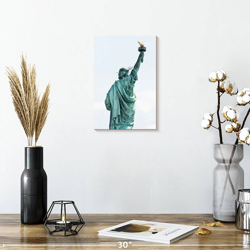 Aime New York Liberty II, H 12 po x l 8 po