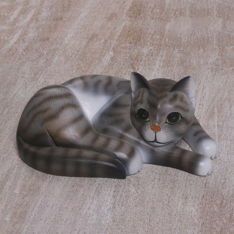 Ericksen Animals Figurines & Sculptures