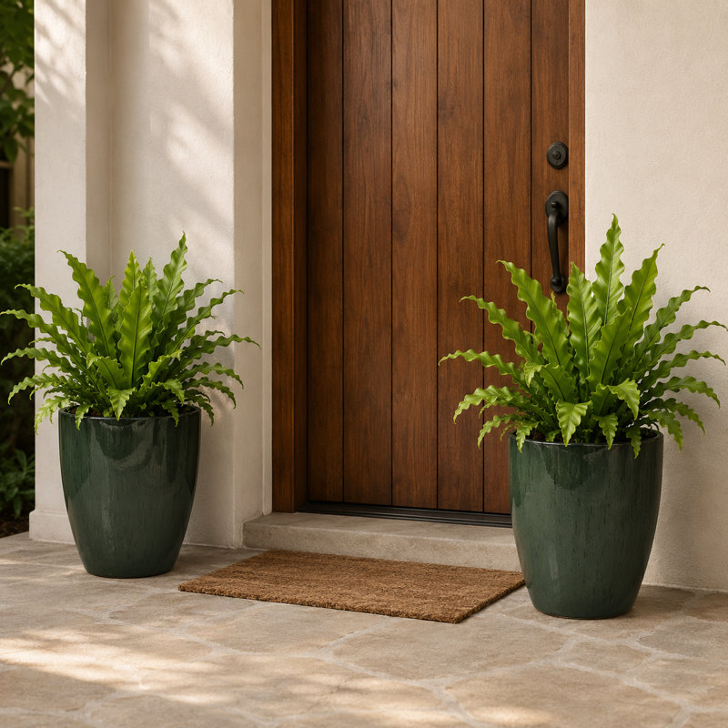 Jardinière intérieure / extérieure en résine vert brillant moderne avec soucoupe et écran de drainage (ensemble de 2)